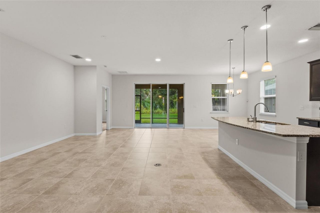 2924 Oriole Drive , Sarasota, FL 34243 Photo