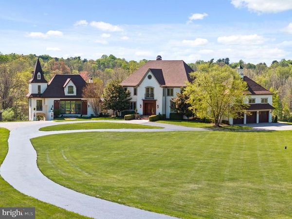 925 DROVERS LANE , CHESTER SPRINGS, PA 19425