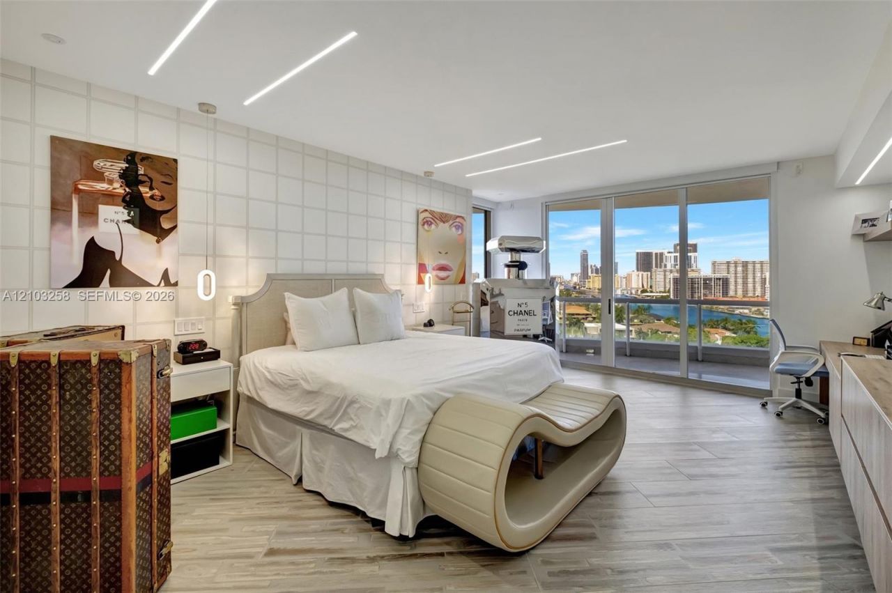 21200 Point Pl , Unit 1204, Aventura, FL 33180 Photo