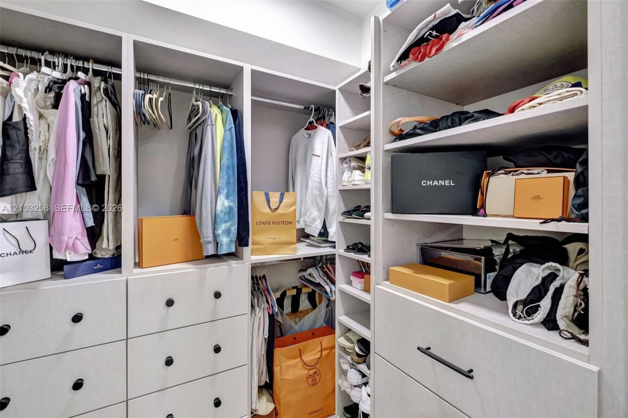 21200 Point Pl , Unit 1204, Aventura, FL 33180 Photo