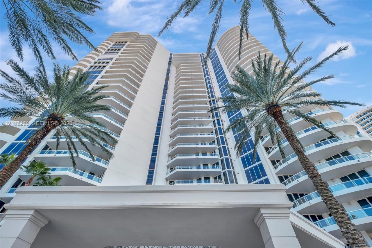 21200 Point Pl , Unit 1204, Aventura, FL 33180 Photo