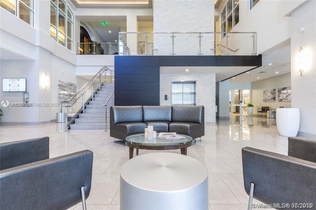 21200 Point Pl , Unit 1204, Aventura, FL 33180 Photo