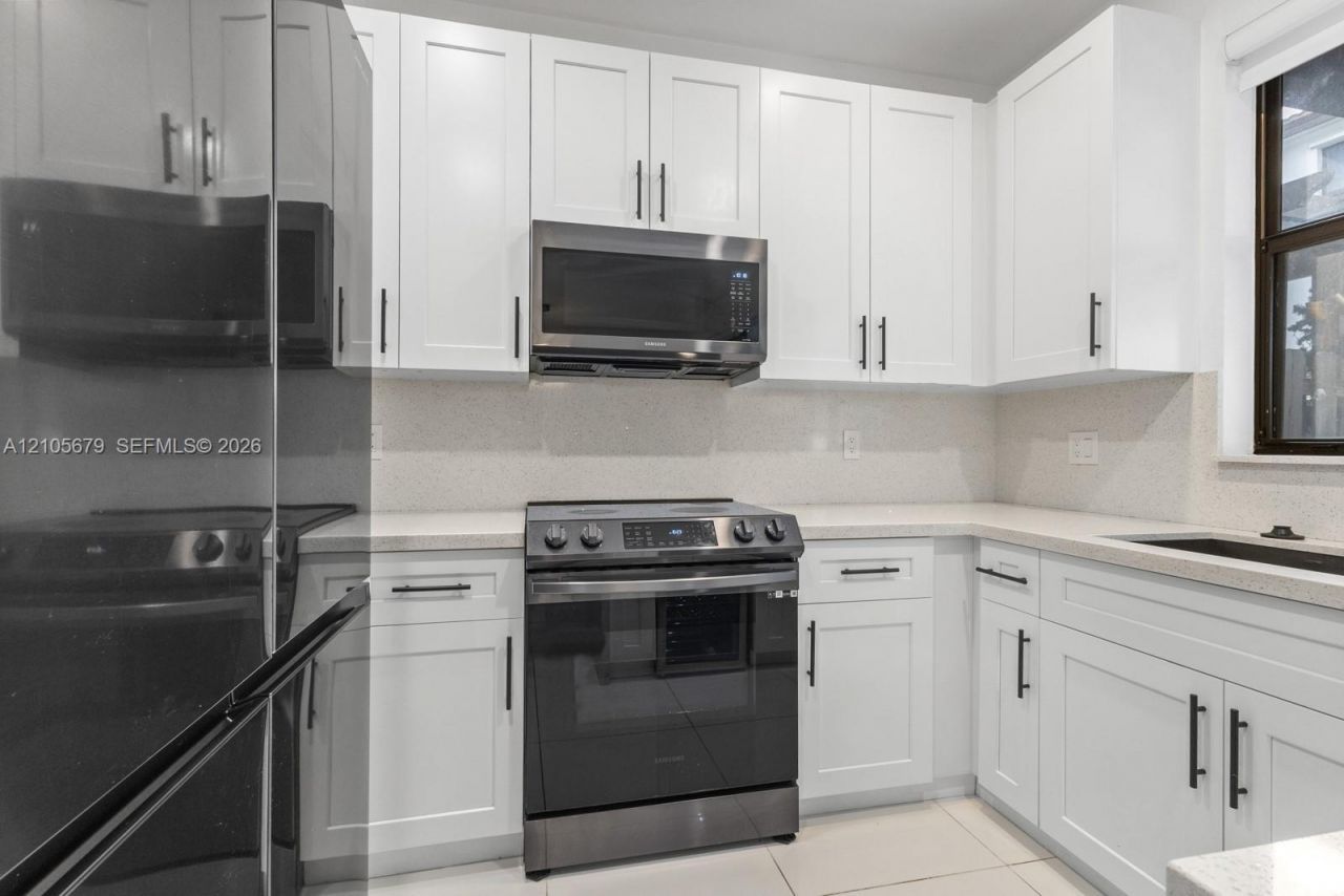 11300 NW 88th Ter , Doral, FL 33178 Photo