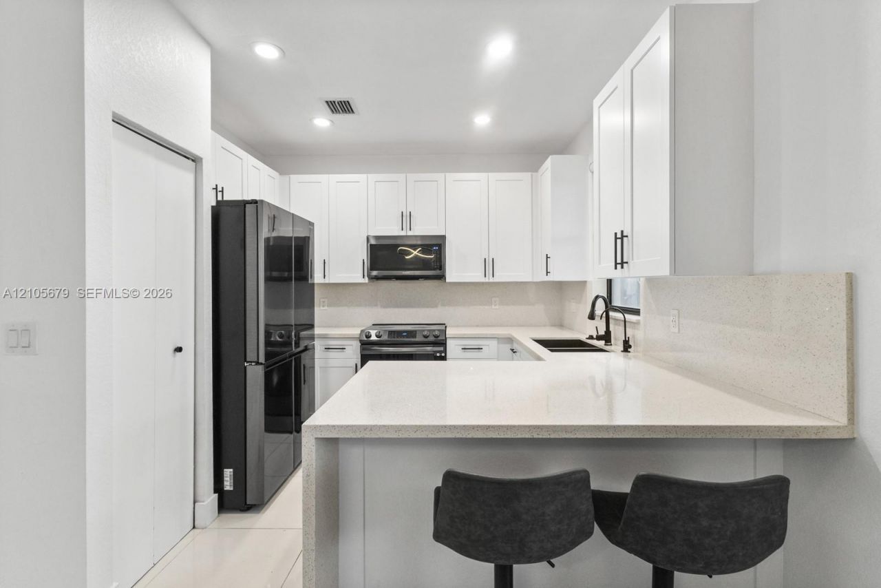 11300 NW 88th Ter , Doral, FL 33178 Photo