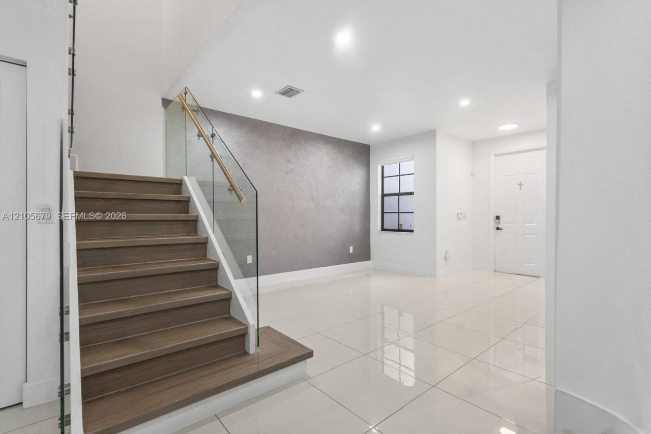 11300 NW 88th Ter , Doral, FL 33178 Photo