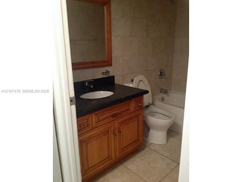 7104 Southgate Blvd , Unit 7104, Tamarac, FL 33321 Photo