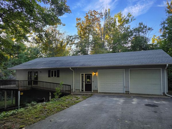 2145 Urman Road, Boyne City, MI 49712
