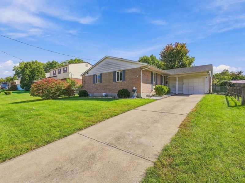 2495 Fulbourne Drive, Colerain Township, OH 45231 Photo 1