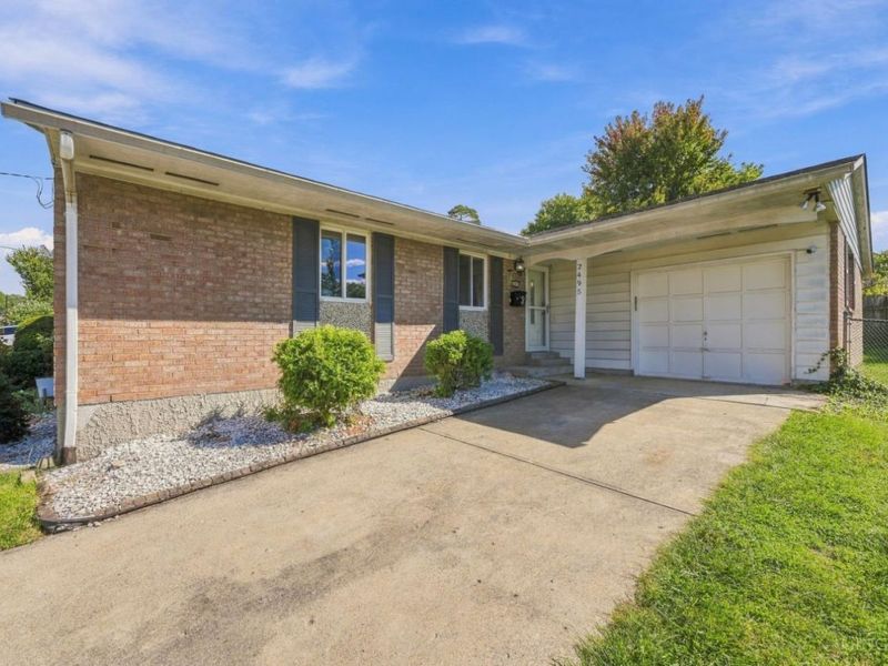 2495 Fulbourne Drive, Colerain Township, OH 45231 Photo 2