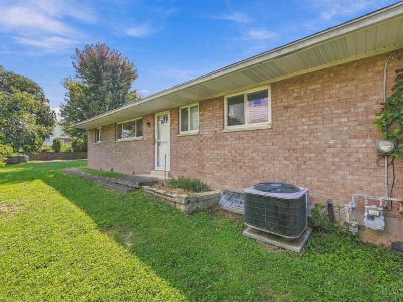 2495 Fulbourne Drive, Colerain Township, OH 45231 Photo 28