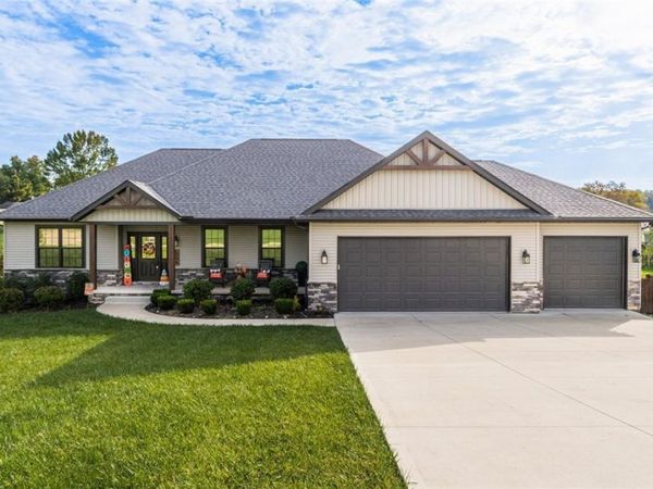 5094 Bedford Park Drive, Nashport, OH 43830