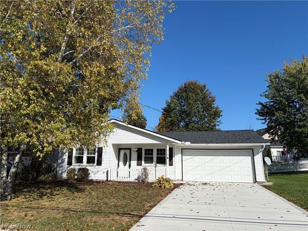 310 Trailwood Drive, Painesville, OH 44077