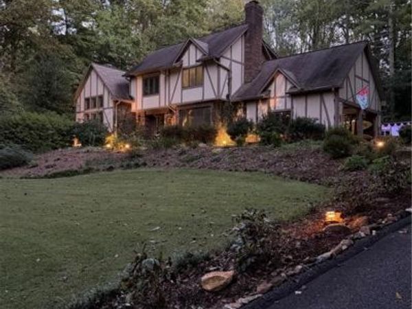 206 Ivy Lane, Wilkesboro, NC 28697
