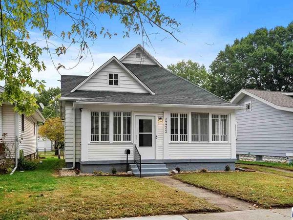 2422 S 8th, Terre Haute, IN 47802