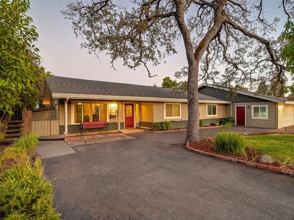 405 Riverview Dr, Auburn, CA 95603