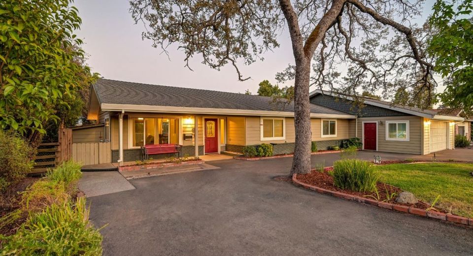 405 Riverview Dr, Auburn, CA 95603 Photo