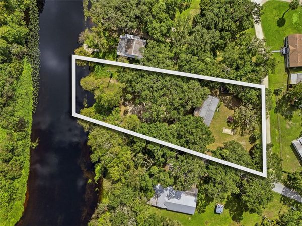 2400 N JUNGLECAMP ROAD , INVERNESS, FL 34453
