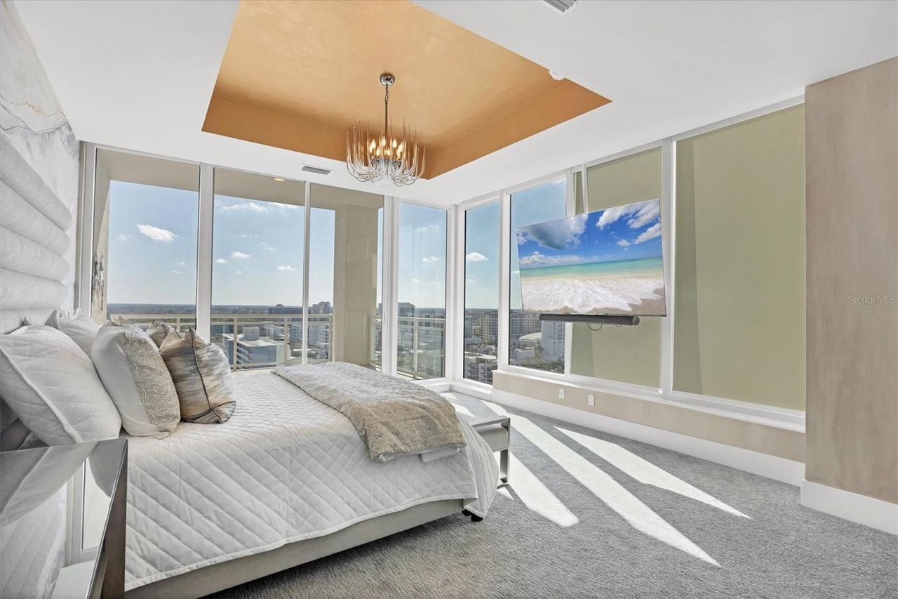 540 N Tamiami Trail, Unit 1503, Sarasota, FL 34236 Photo