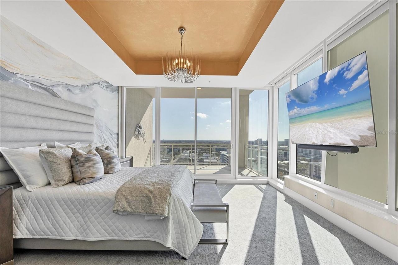 540 N Tamiami Trail, Unit 1503, Sarasota, FL 34236 Photo