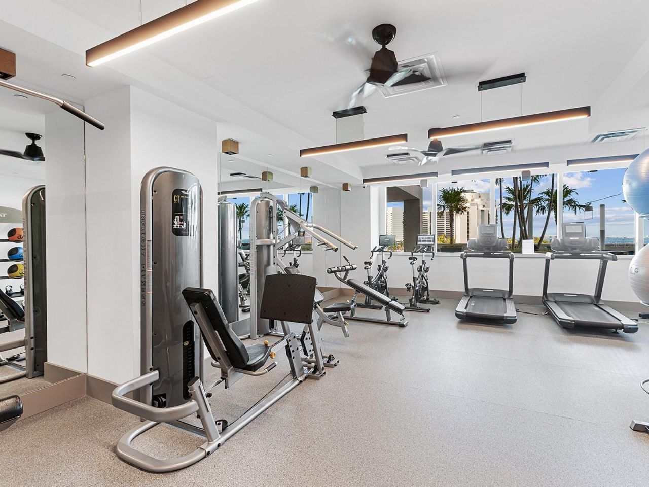 540 N Tamiami Trail, Unit 1503, Sarasota, FL 34236 Photo