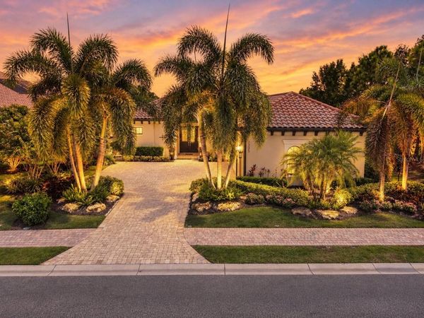 7235 PRESTBURY CIRCLE , LAKEWOOD RANCH, FL 34202