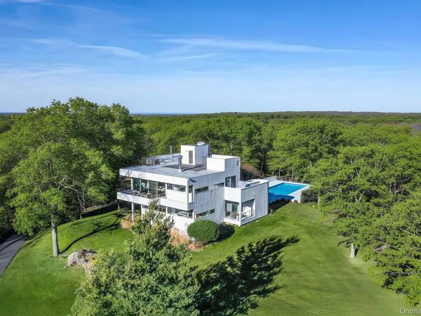 Water Mill, NY 11976