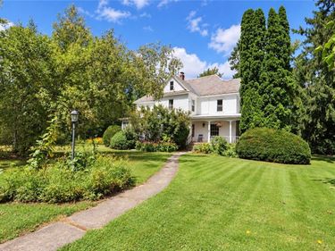 752 Gravel Road , Seneca Falls, NY 13148