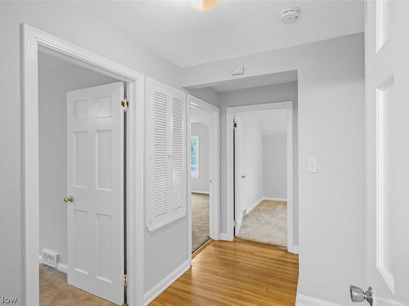 2243 S Belvoir Boulevard, University Heights, OH 44118 Photo 23