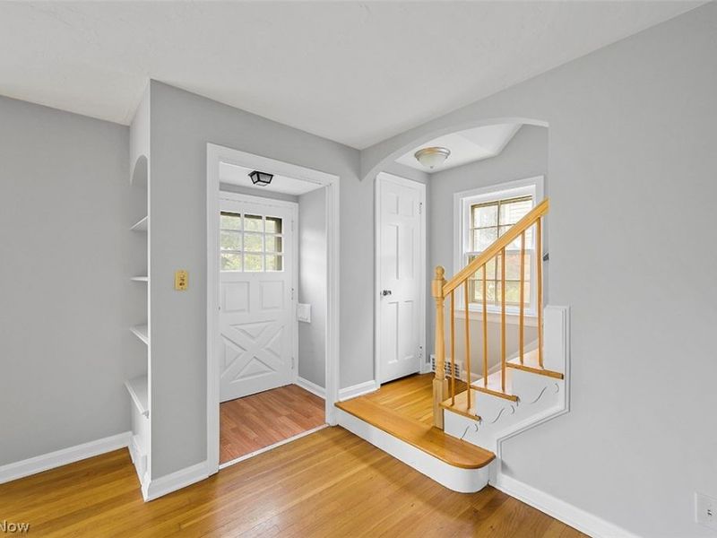 2243 S Belvoir Boulevard, University Heights, OH 44118 Photo 26