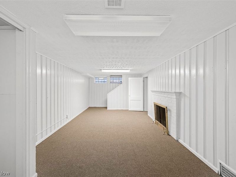 2243 S Belvoir Boulevard, University Heights, OH 44118 Photo 28