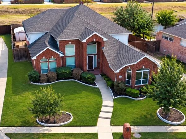 3832 Leon Drive, Carrollton, TX 75010