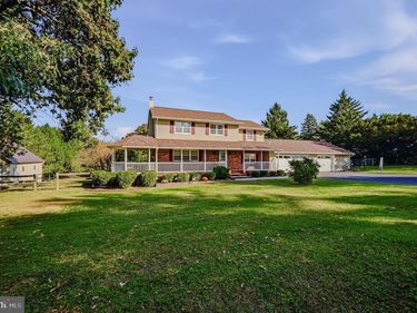 590 WALTER ROAD, COCHRANVILLE, PA 19330