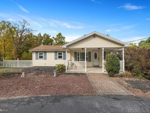 2025 POTTS HILL ROAD, ETTERS, PA 17319