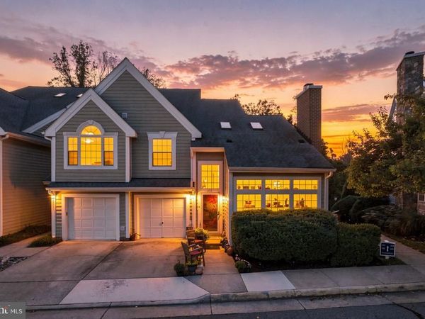 312 OVERLOOK DRIVE, OCCOQUAN, VA 22125