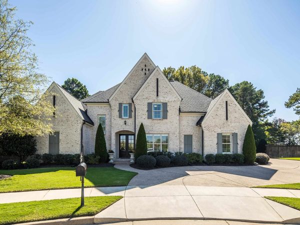 10701 MAGNOLIA PARK CIR S, Collierville, TN 38017