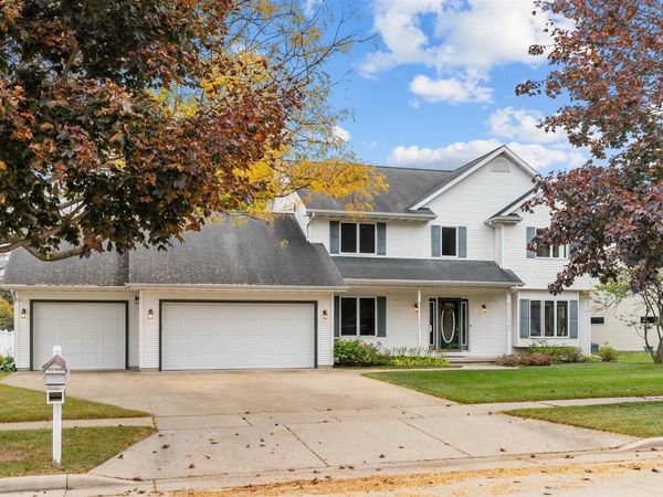 550 FOX FIRE DRIVE, Oshkosh, WI 54904