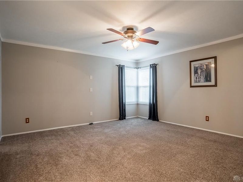 6921 Deer Bluff Drive, Huber Heights, OH 45424 Photo 11