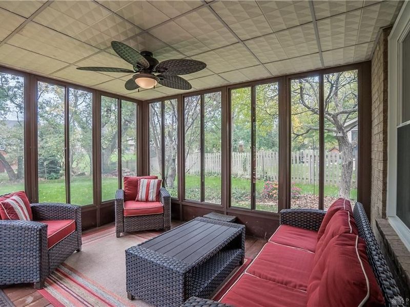 6921 Deer Bluff Drive, Huber Heights, OH 45424 Photo 16