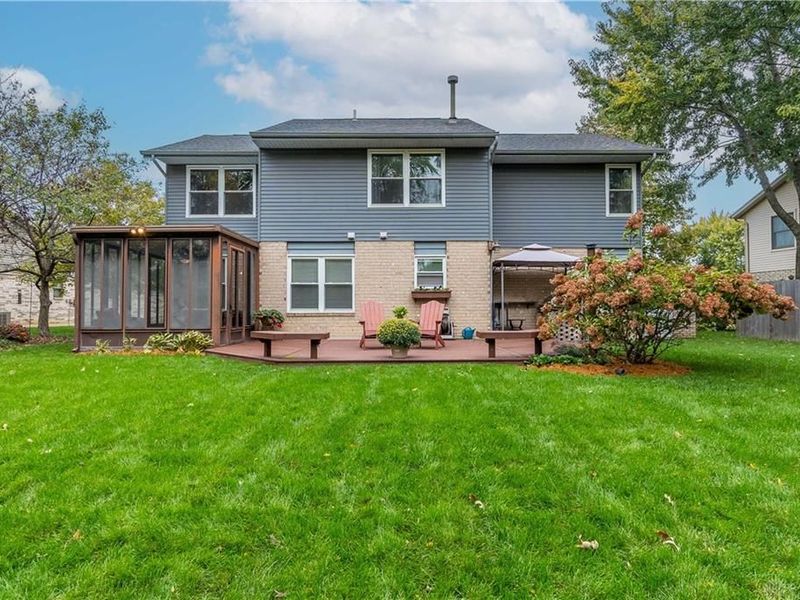 6921 Deer Bluff Drive, Huber Heights, OH 45424 Photo 2