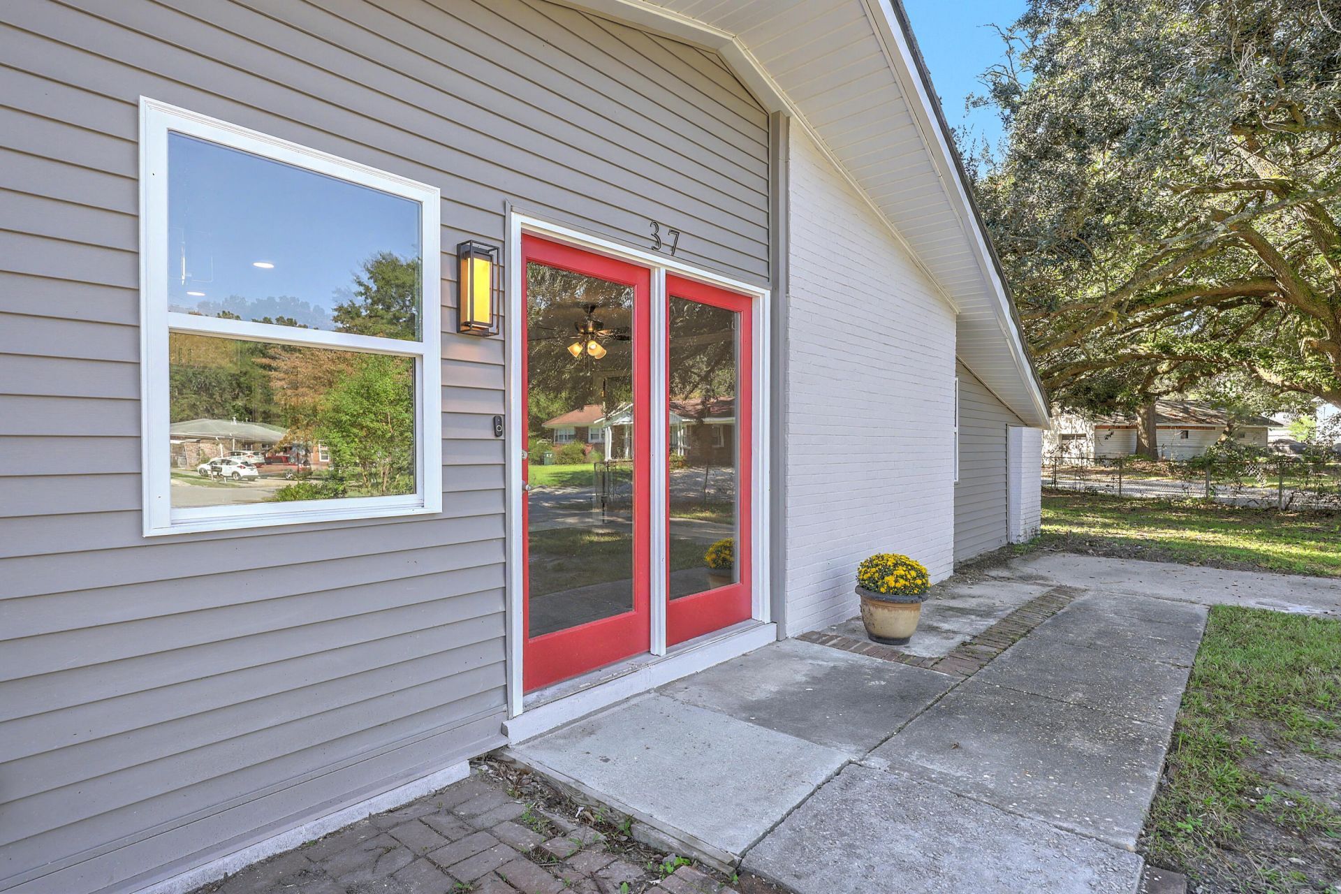37 Aldene Avenue Photo 6