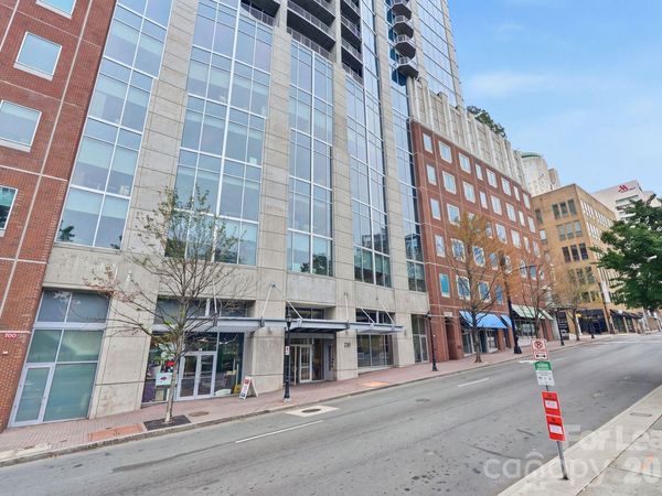 210 N Church Street, Unit 1608, Charlotte, NC 28202