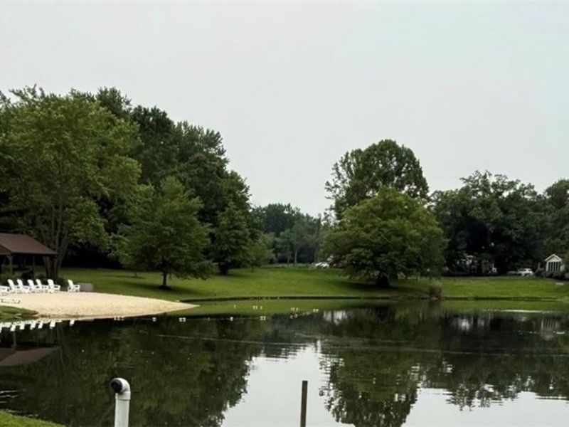 1138 Royal Oak Drive, Chagrin Falls, OH 44022 Photo 3