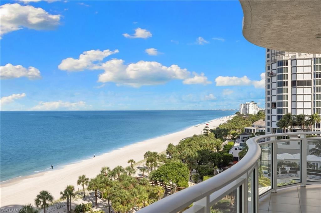 8231 Bay Colony Dr , Unit 704, Naples, FL 34108 Photo