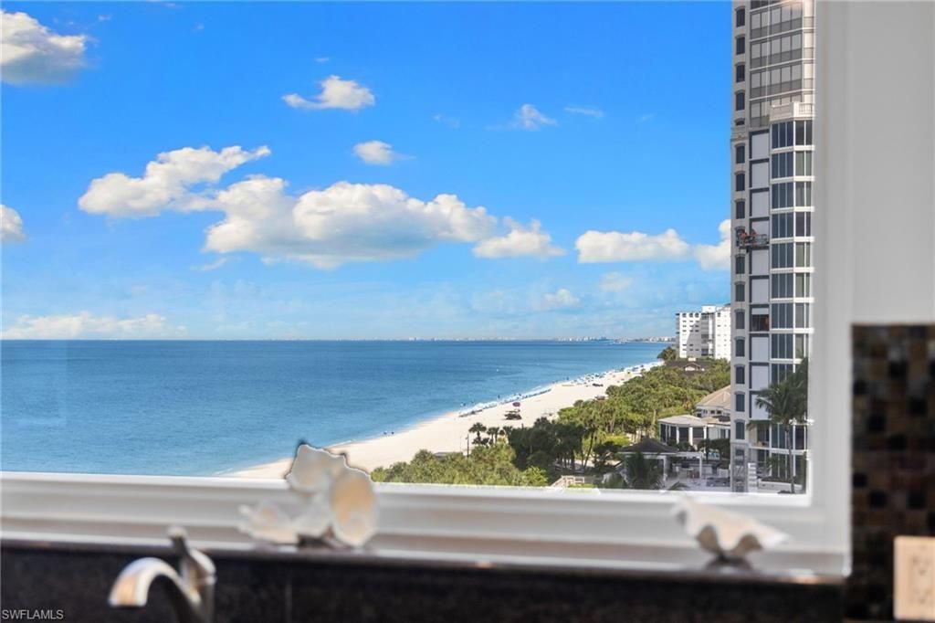 8231 Bay Colony Dr , Unit 704, Naples, FL 34108 Photo