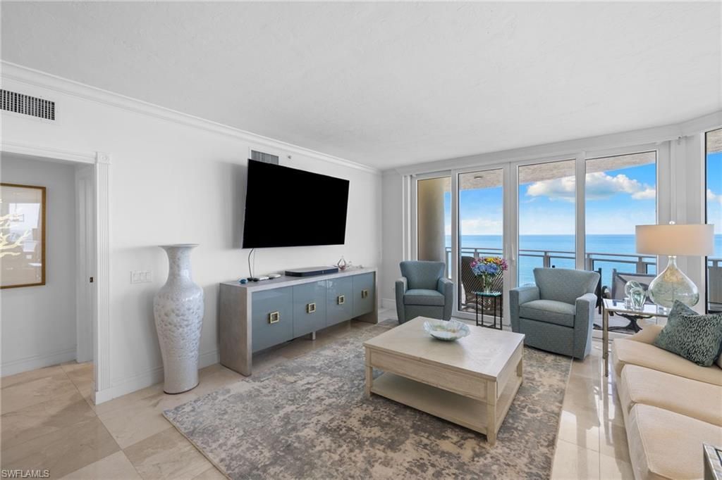 8231 Bay Colony Dr , Unit 704, Naples, FL 34108 Photo