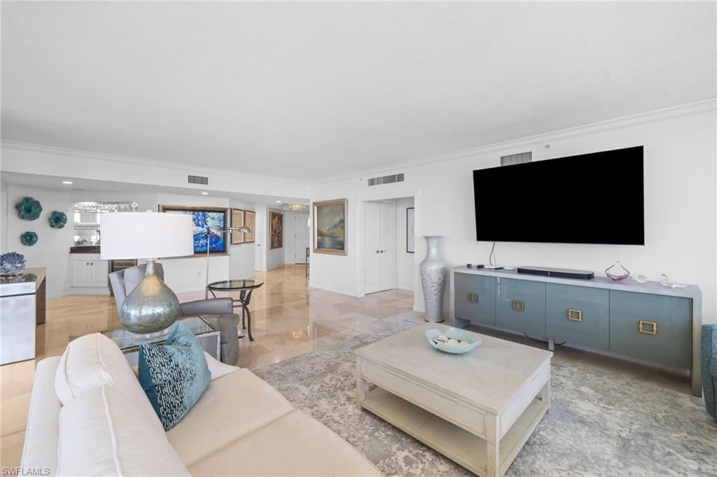 8231 Bay Colony Dr , Unit 704, Naples, FL 34108 Photo