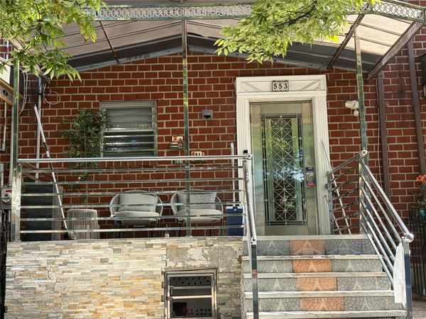 553 Hendrix, Brooklyn, NY 11207