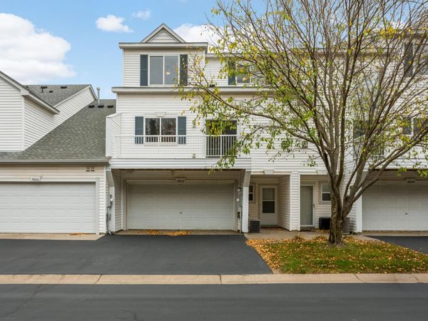 3802 Abercrombie Lane, Stillwater, MN 55082