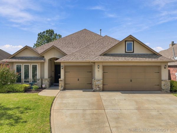 4710 S 179th East Avenue , Tulsa, OK 74134