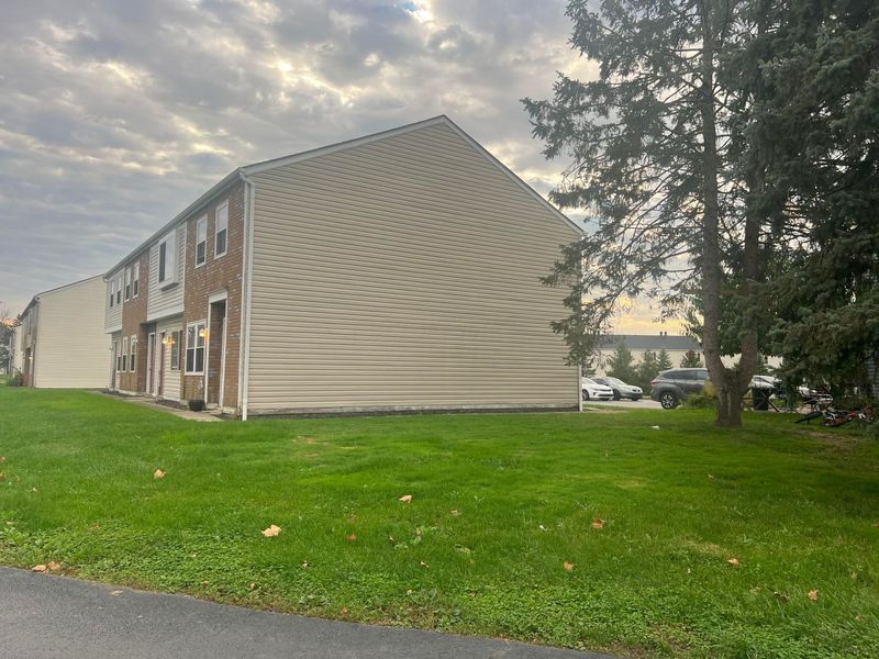 1551-1557 Worthington Row Drive, Columbus, OH 43235 Photo 18